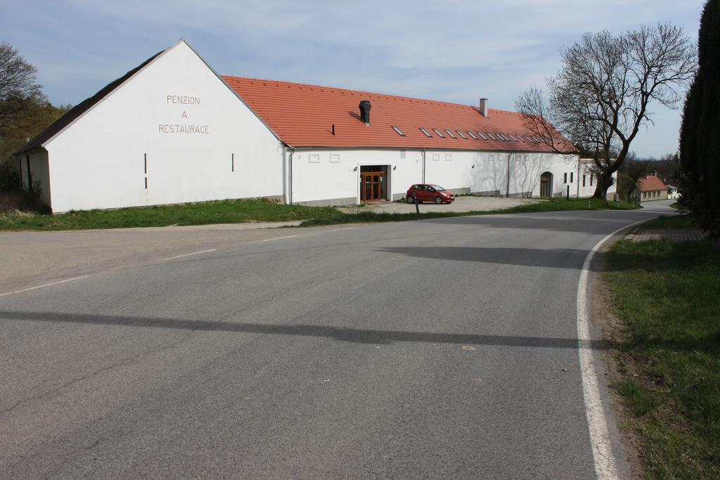 Penzion Vanuvecky Dvur Hotel Telc Exterior photo