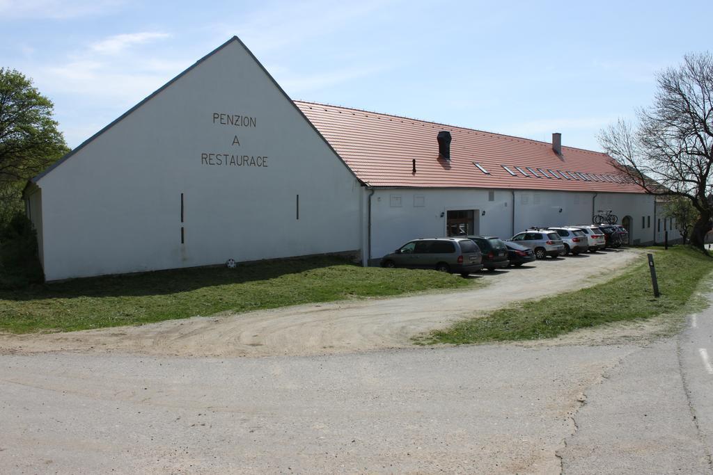 Penzion Vanuvecky Dvur Telc Exterior photo